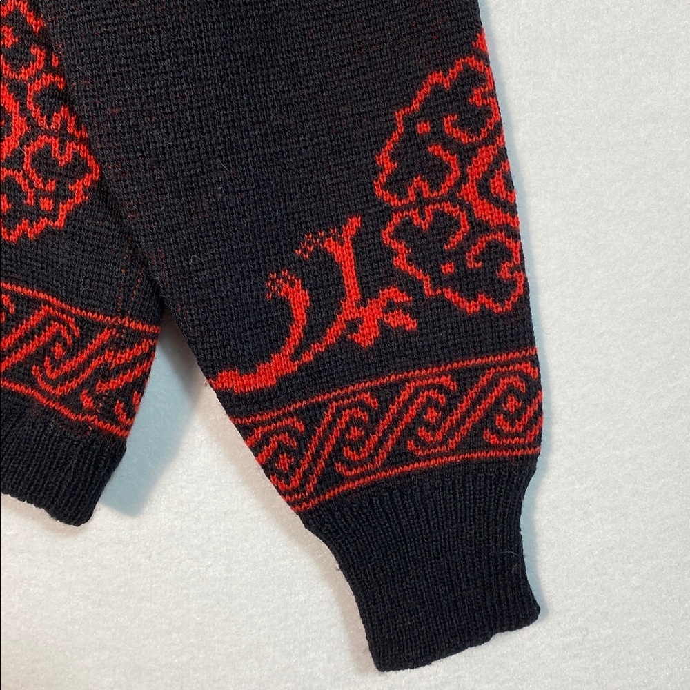 Vintage 70s Pendleton Nordic Red and Black 100% Pure Virgin Wool Cardigan Medium - Picture 6 of 14